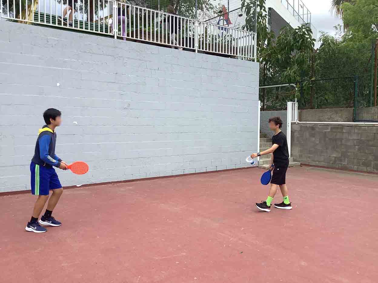 Shuttleball en Educación Física